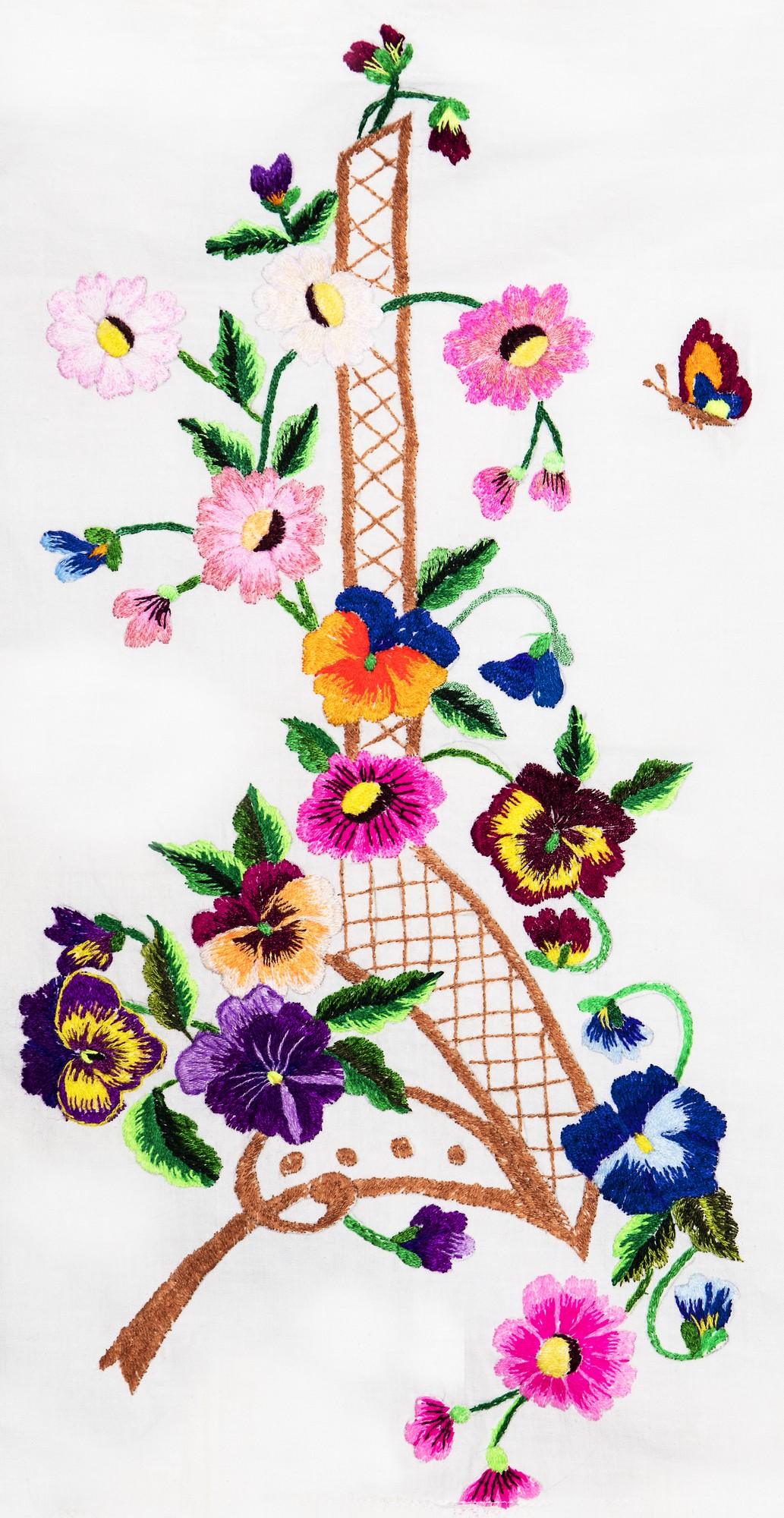 Tablou brodat cu motive florale